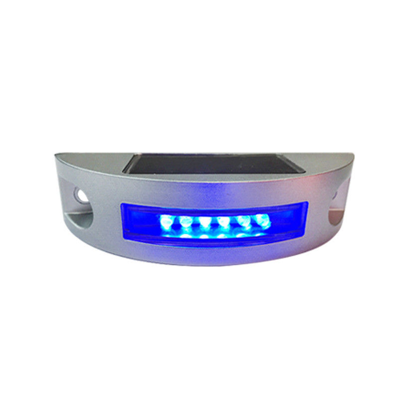Halbmond Blaue LED Farbe Sonnenkatze Augen Straßenstamm für eine verbesserte Verkehrssicherheit